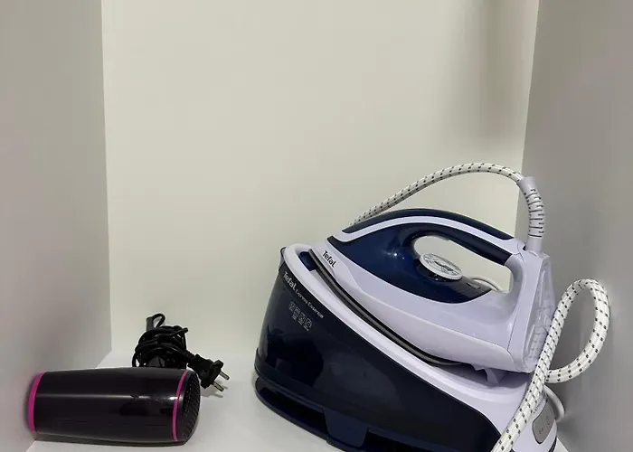 Stylish Near The Beach- Modern & Comfort