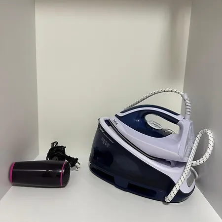 Stylish Near The Beach- Modern & Comfort