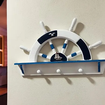 Stylish Near The Beach- Modern & Comfort