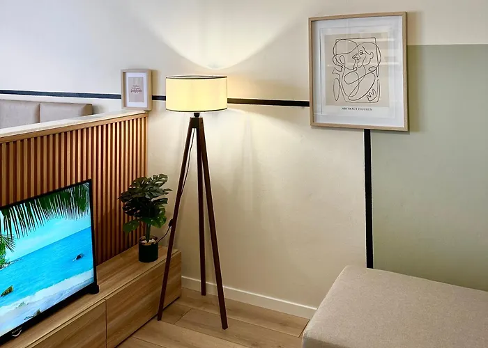 Stylish Near The Beach- Modern & Comfort 公寓