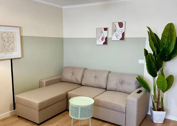 公寓 Stylish Near The Beach- Modern & Comfort *